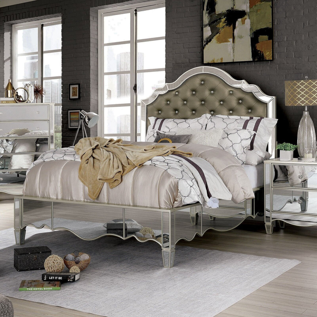 Solid Wood King Size Bed with Tufted Headboard T37007