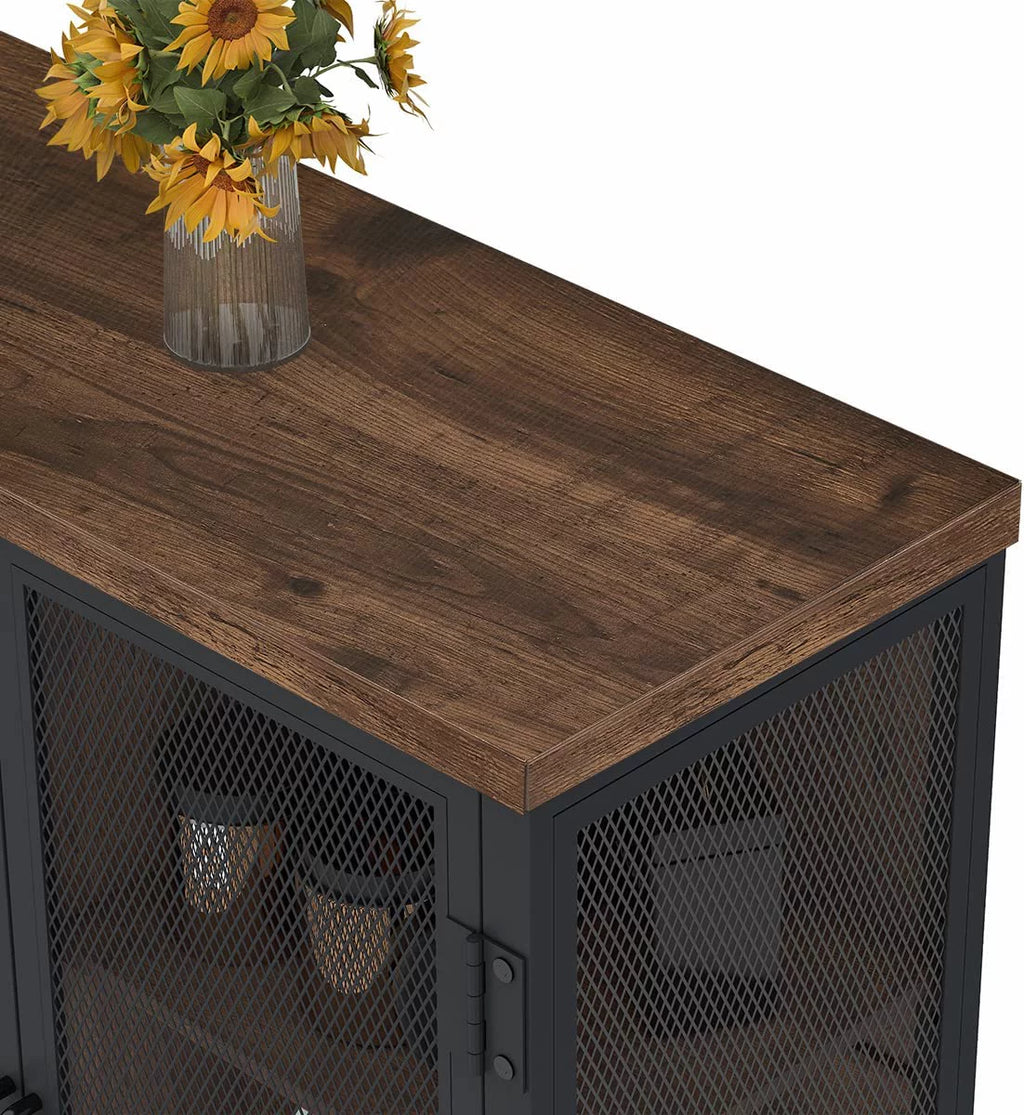Small Oak Accent Cabinet with Storage Q10718