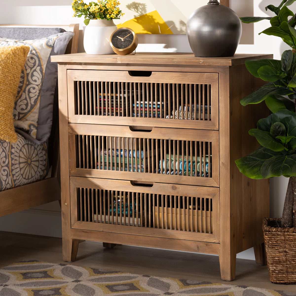 Medium Oak 3-Drawer Wood Chest H2479