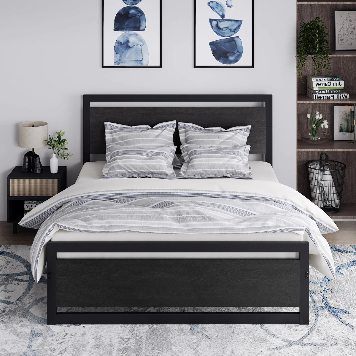 Queen Size Metal Platform Bed Frame with Wooden Headboard & Footboard U7603