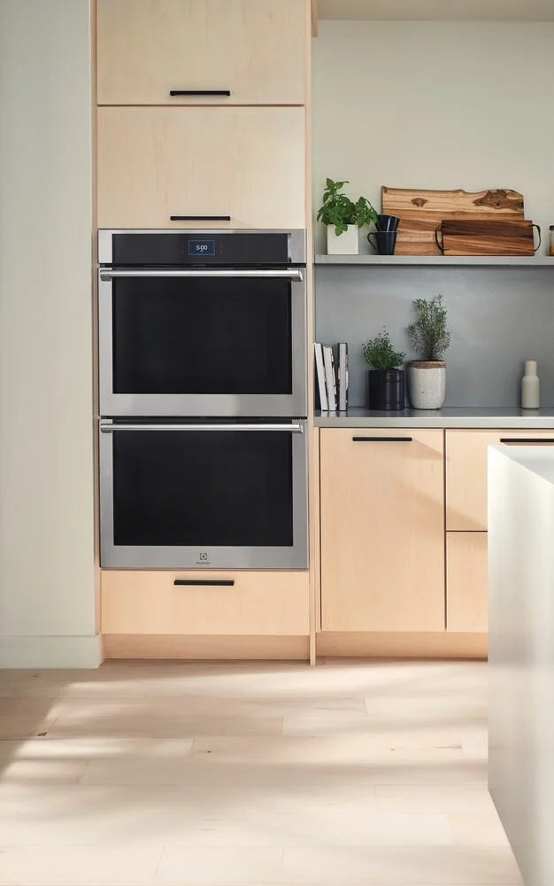 30" Wide 10.6 Cu. Ft. Double Electric Wall Oven F232