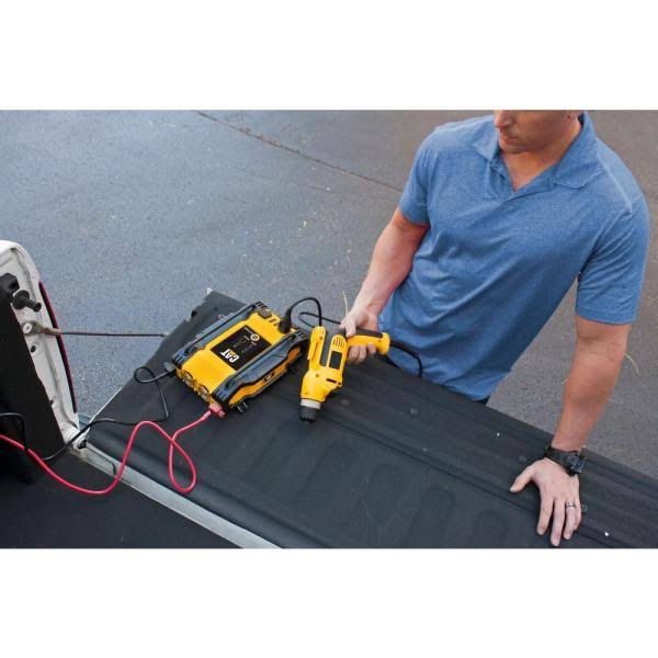 1000-Watt Power Inverter Z450739