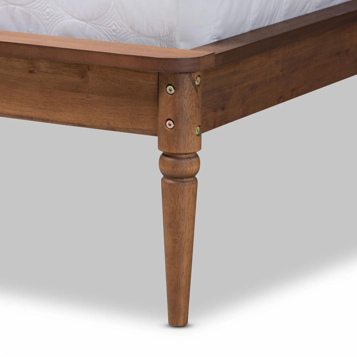 Walnut Brown Wood King Size Platform Bed E488316