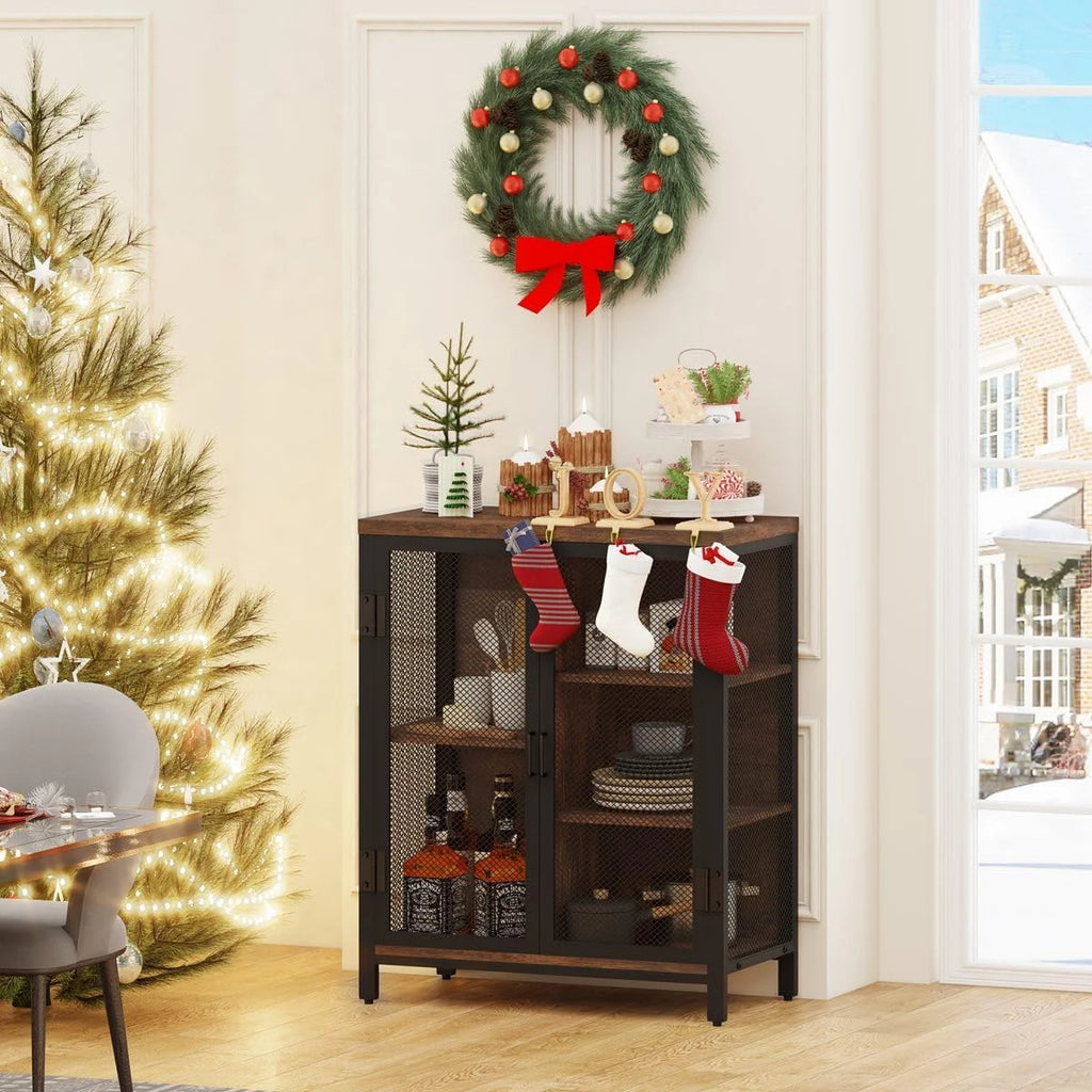 Small Oak Accent Cabinet with Storage Q10718