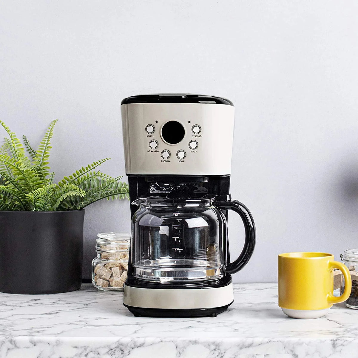 Retro Style Programmable Coffee Maker with Glass Carafe, 12 Cup Capacity A6841