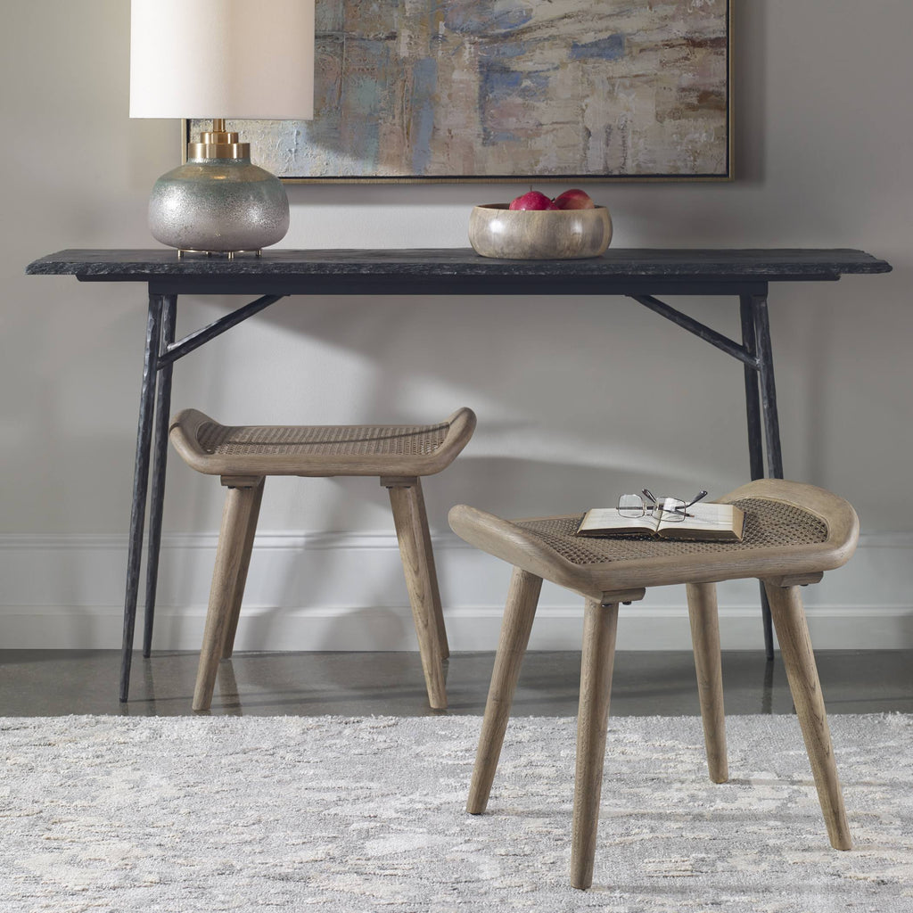 Small Bench O2938