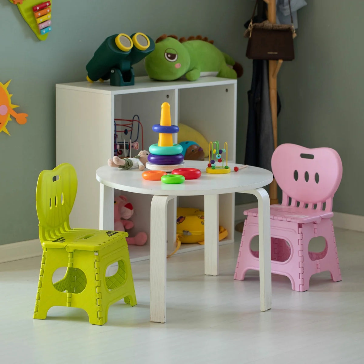 Foldable Step Stool with Back Support and Handle, Green E912