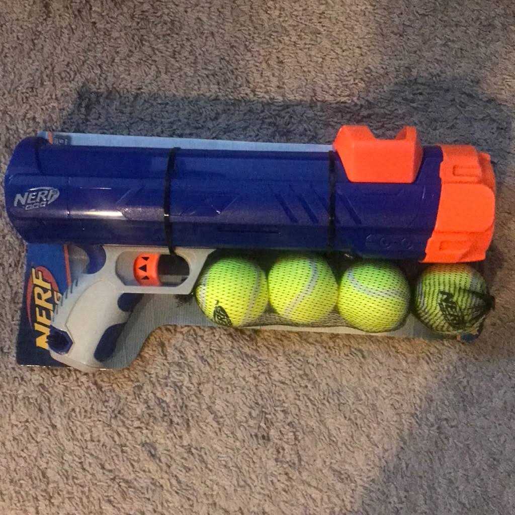 16” Tennis Ball Blaster Dog Toy with 4 Balls R458