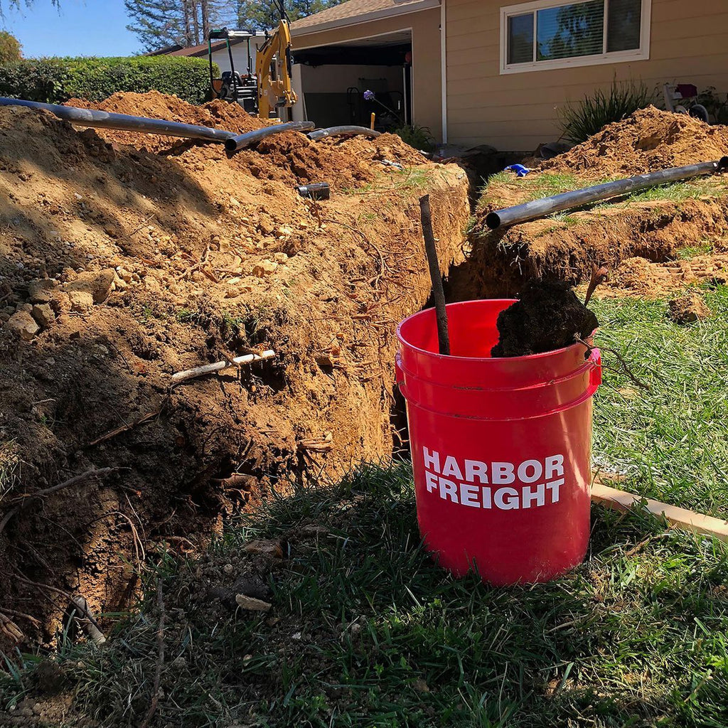 5 Gallon Bucket Y192087