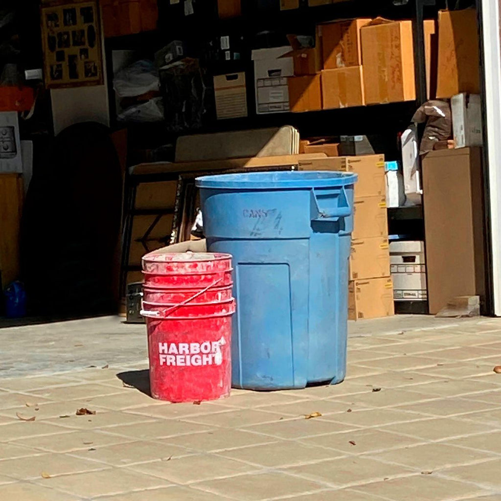 5 Gallon Bucket Y192087