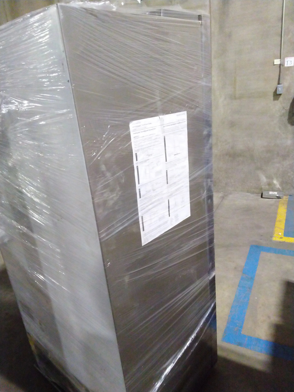 20 Cu Ft 36 Inch Fridge X561709