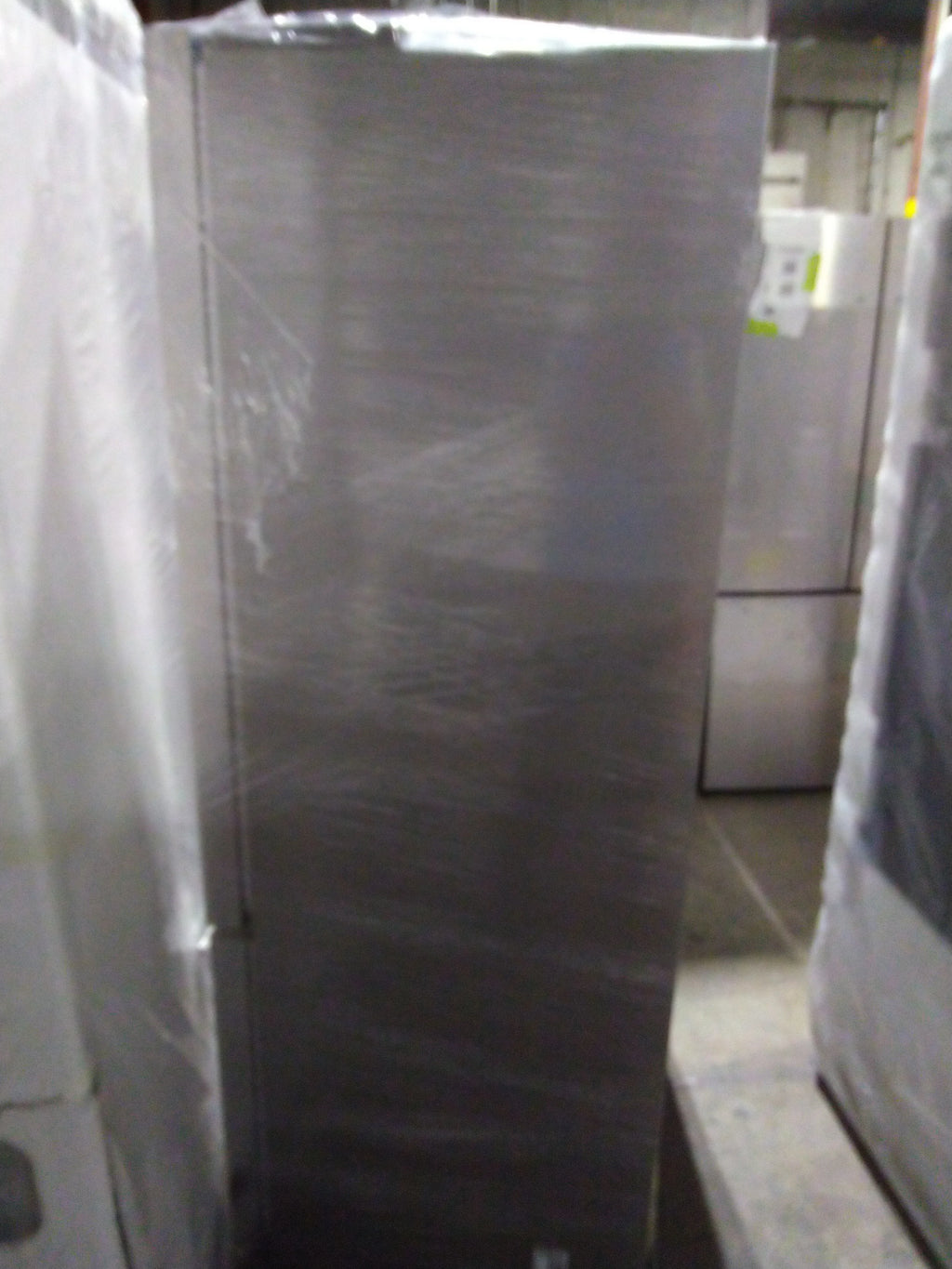 20 Cu Ft 36 Inch Fridge X561709